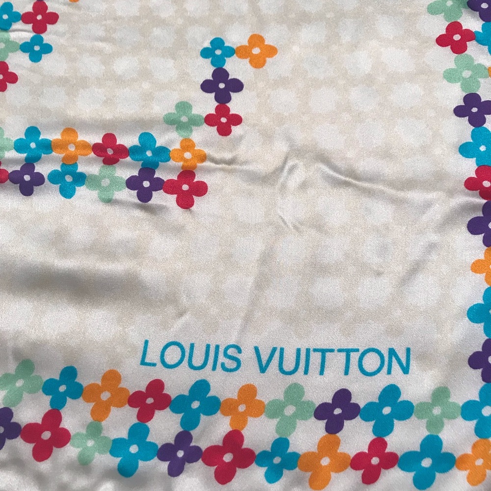 Louis Vuitton 100% silk scarf